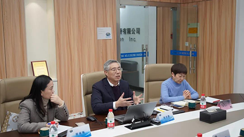 mk体育创始人&CEO陈春麟博士，药效部执行主任董文心博士，公司事务部总监周南梅等
